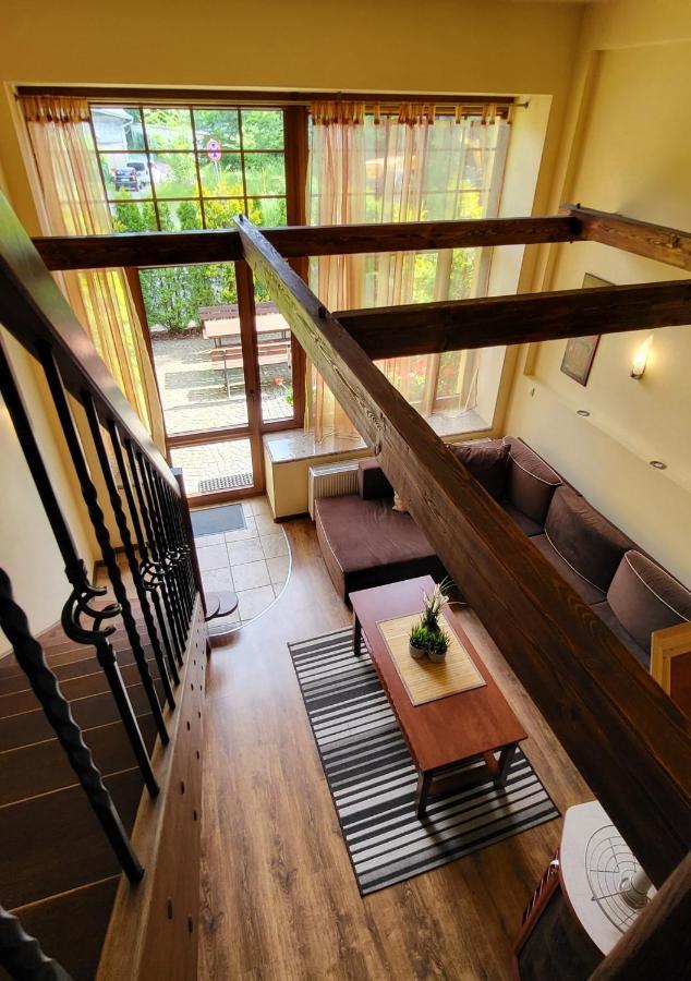 Apartament Jozefina 8 Dwupoziomowy Z Tarasem シクラルスカ・ポレンバ エクステリア 写真