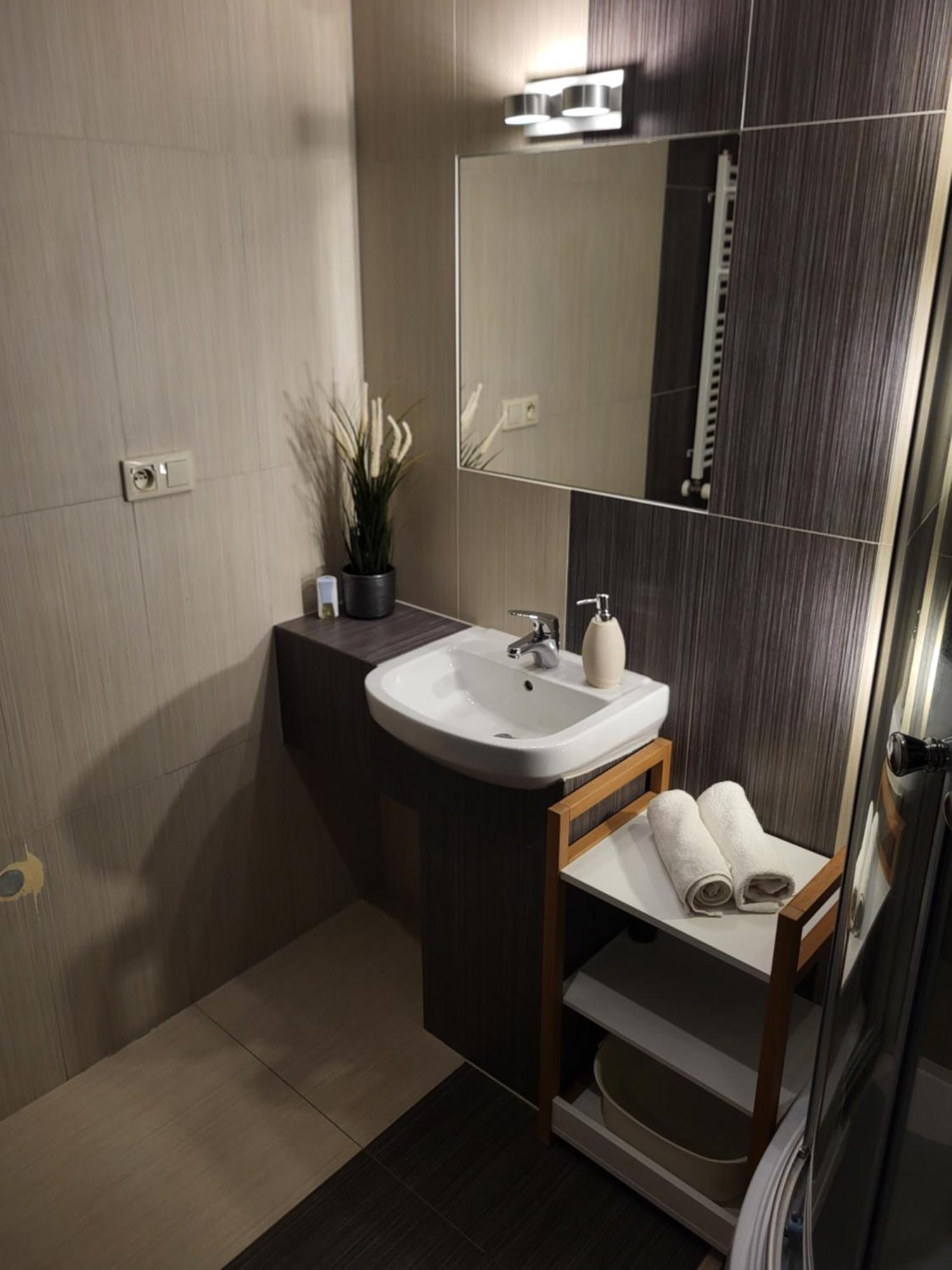 Apartament Jozefina 8 Dwupoziomowy Z Tarasem シクラルスカ・ポレンバ エクステリア 写真