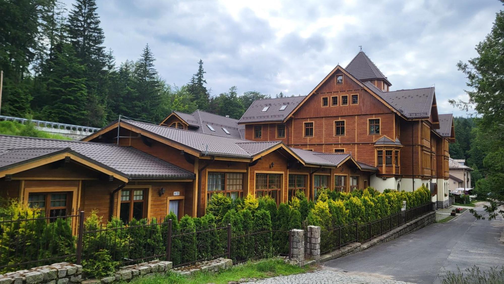 Apartament Jozefina 8 Dwupoziomowy Z Tarasem シクラルスカ・ポレンバ エクステリア 写真