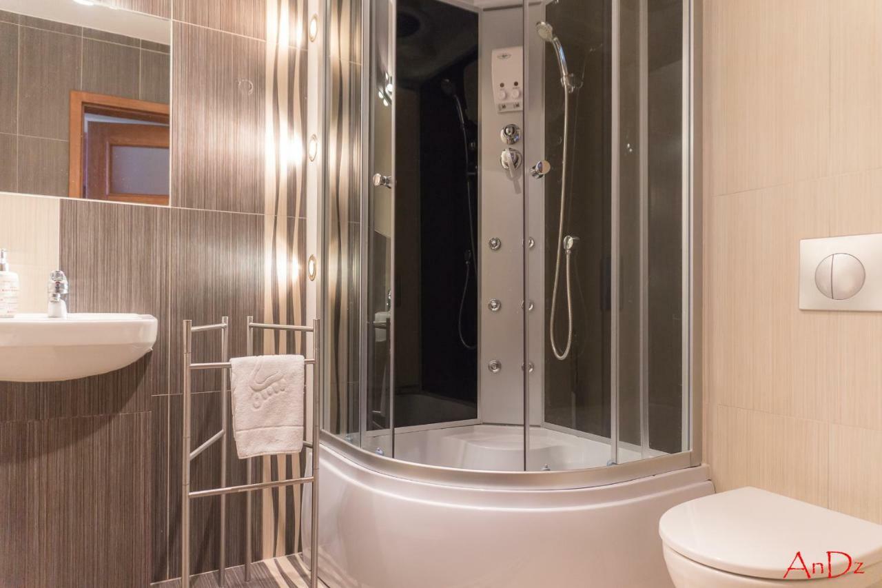 Apartament Jozefina 8 Dwupoziomowy Z Tarasem シクラルスカ・ポレンバ エクステリア 写真